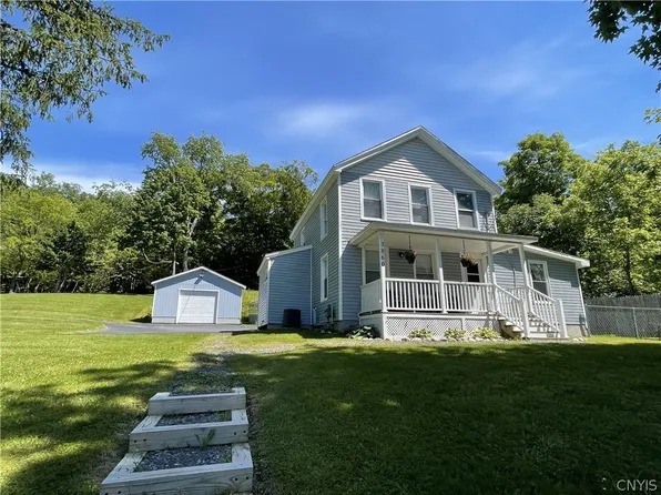 3860 New St, Clinton, NY 13323