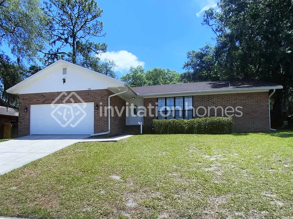 6241 Cranberry Ln E, Jacksonville, FL 32244