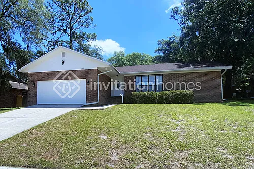 6241 Cranberry Ln E Photo 1