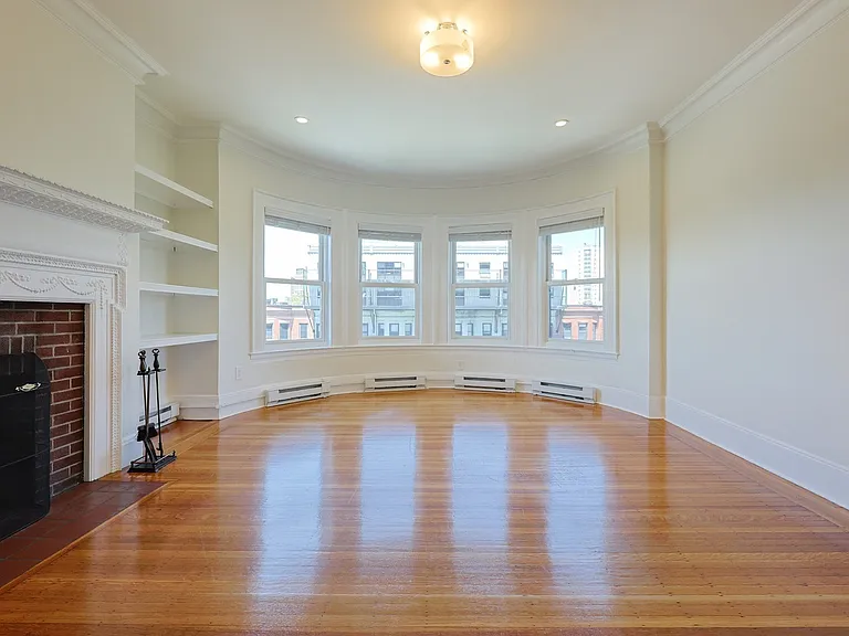 857 Beacon St — Photo 2