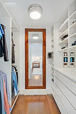 Sold by Sotheby's International Realty | media 21