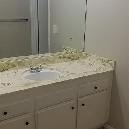 3rd image of 1405 Vegas Valley Dr APT 287