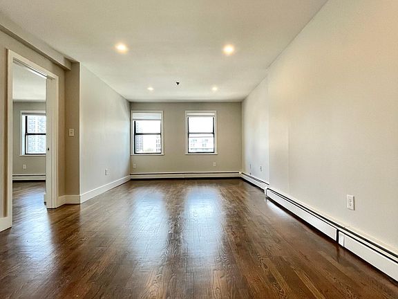 3rd image of 45 Cottage St APT 7