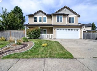 1707 E 1st Way, La Center, WA 98629