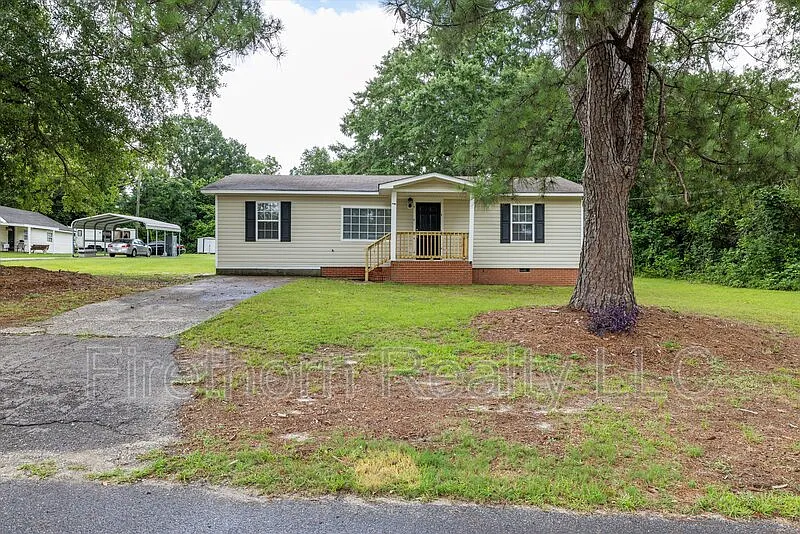 2140 Veterans Dr