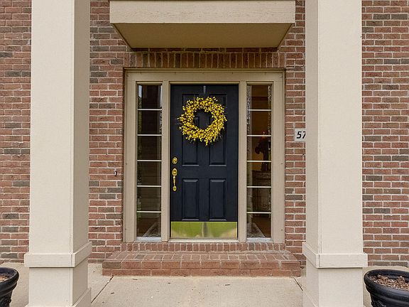 3rd image of 5725 Whitehaven Dr