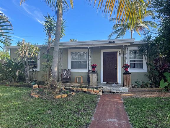 4th image of 4870 NE 15th Avenue