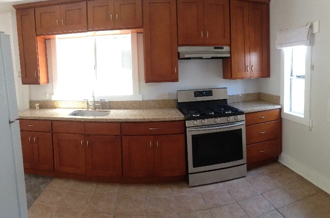 2 bed, 600 sqft, $2,877 — Photo 4