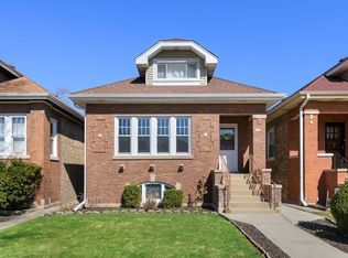 5250 W Fletcher St, Chicago, IL 60641