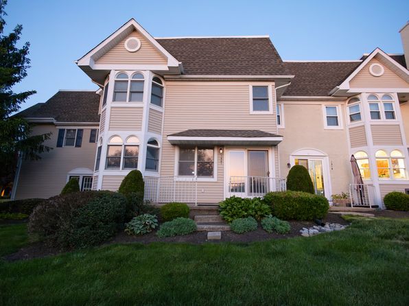 1521 Margaret Ct