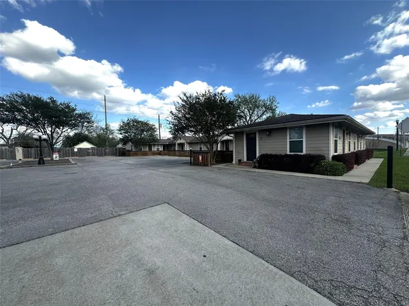 507 Houston St APT 8, Rosenberg, TX 77471