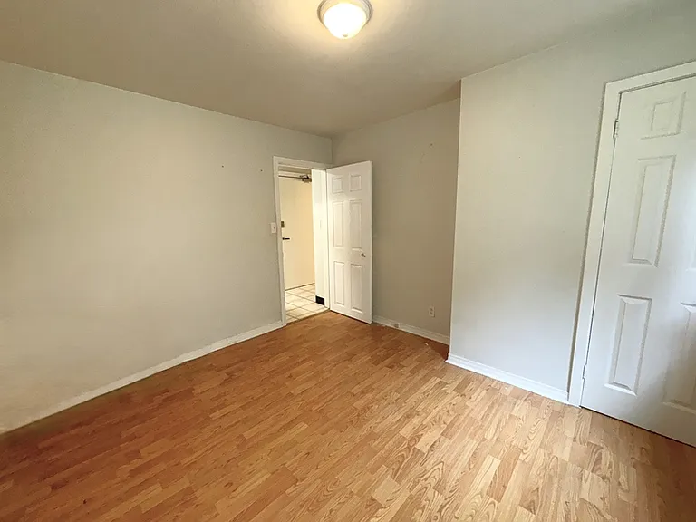 534 Finlayson St #4 — Photo 13