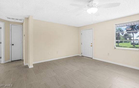 3rd image of 4526 Herman Cir