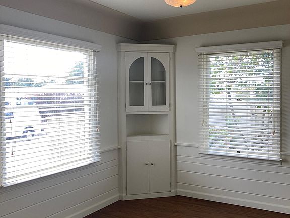5th image of 565 Jordan Ave