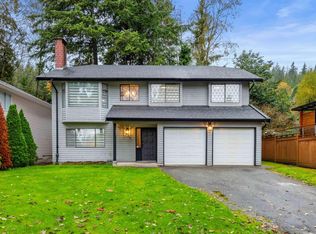 1777 Caledonia Ave, North Vancouver, BC V7G1T5