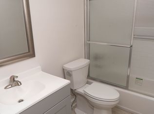 1926 Ivy Rd #B, Charlottesville, VA 22903