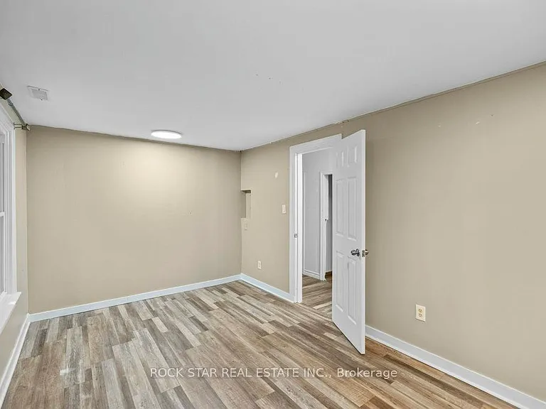 69 Teal Ave — Photo 12