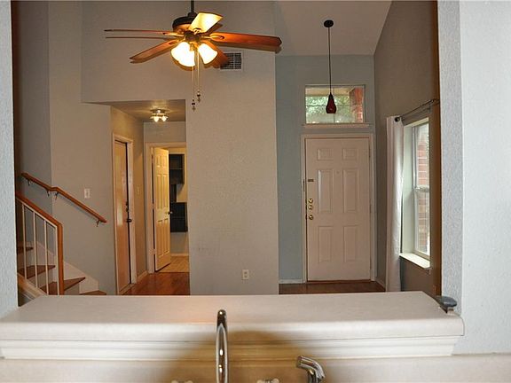 4th image of 1012 Traci Michelle Dr