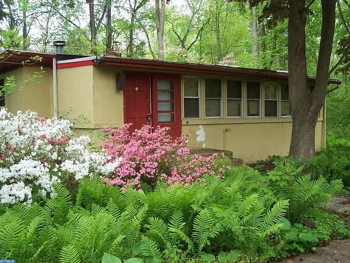 208A Morris Ln #A photo 1