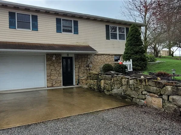 822 1/2 King St, Worthington, PA 16262