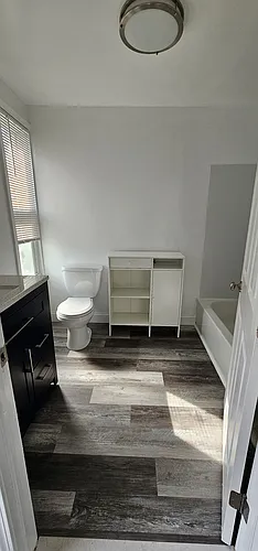313 Grove St #1 Photo 1