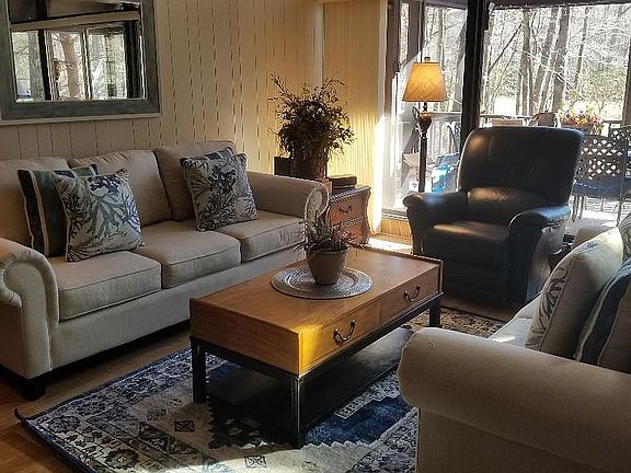 Plenty of room for seating