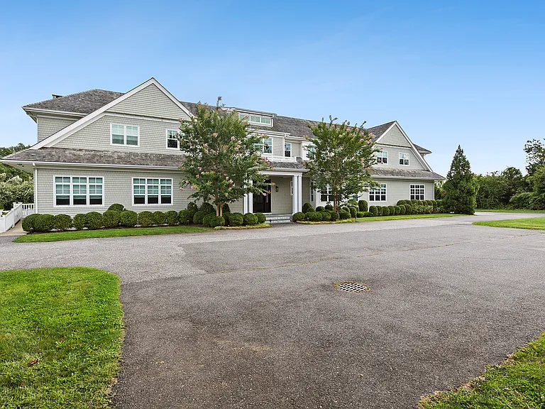 127 Greenleaf Ln — Photo 44