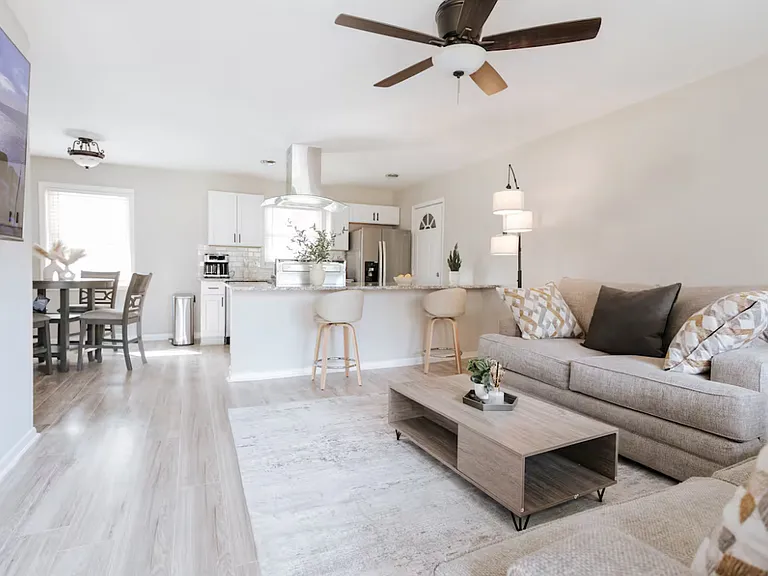 3047 Horse Shoe Dr — Photo 5