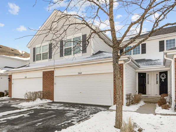 3165 Shenandoah Ln, Woodstock, IL 60098