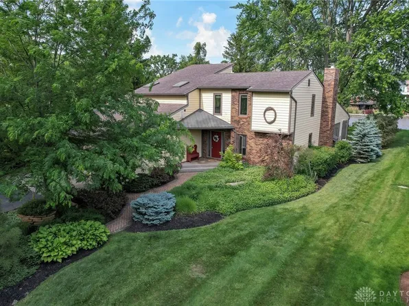 1741 Chickasaw Dr, London, OH 43140