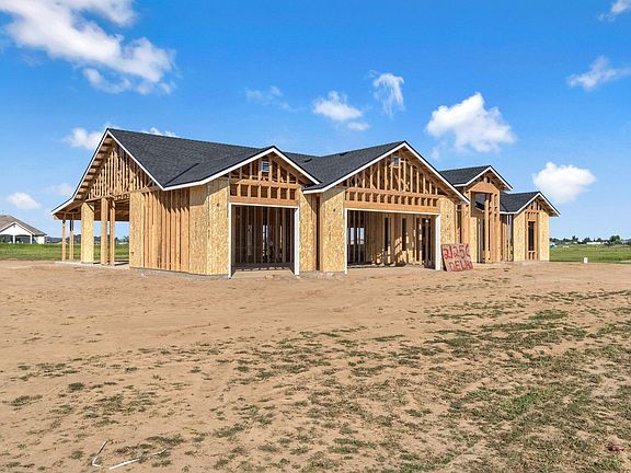 2nd image of 21250 Del Monte Road