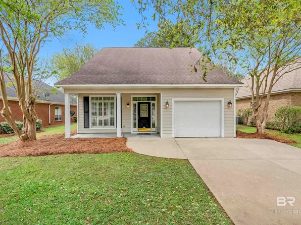 30291 Green Ct, Daphne, AL 36527