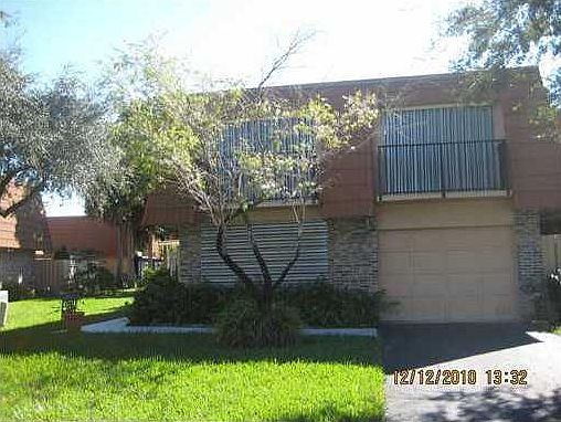 2nd image of 11110 SW 15th Mnr