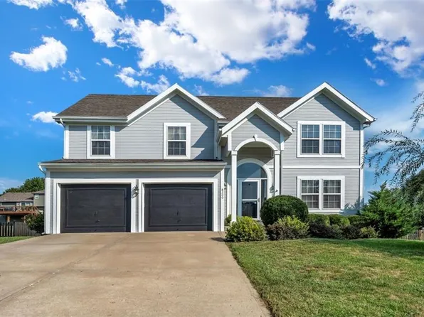 8200 NE 105th Ter, Kansas City, MO 64157