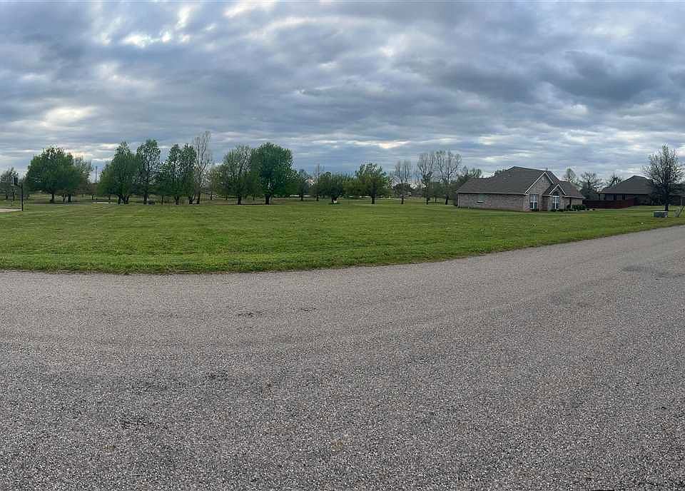 2nd image of 505 Hallwood