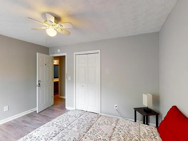 W Bridle Ct — Photo 2