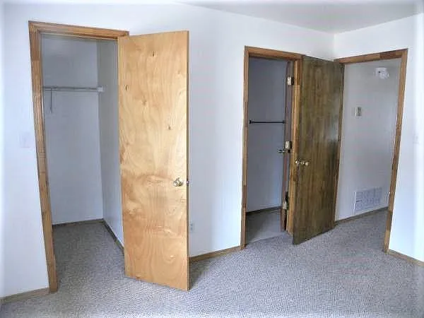 2125 S Espina St #7 — Photo 2