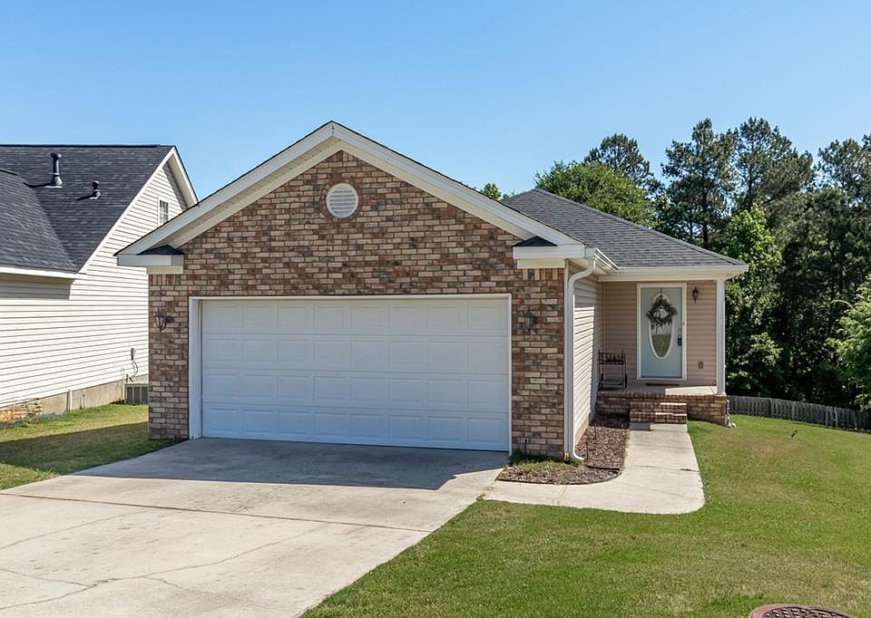 1st image of 2032 Sylvan Lake Dr