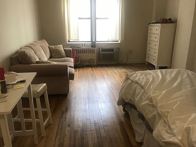 2nd image of 100 Sullivan St APT 6F