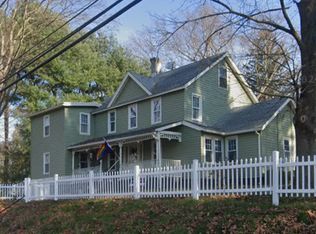 108 Prospect St #1, Glastonbury, CT 06033