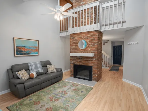 (undisclosed Address), Littleton, CO 80120
