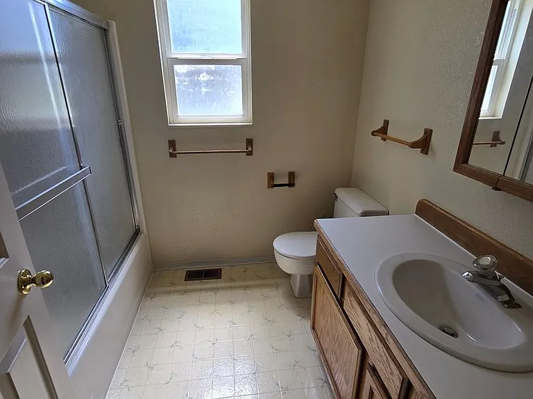 841 Beverly Hills Dr — Photo 6