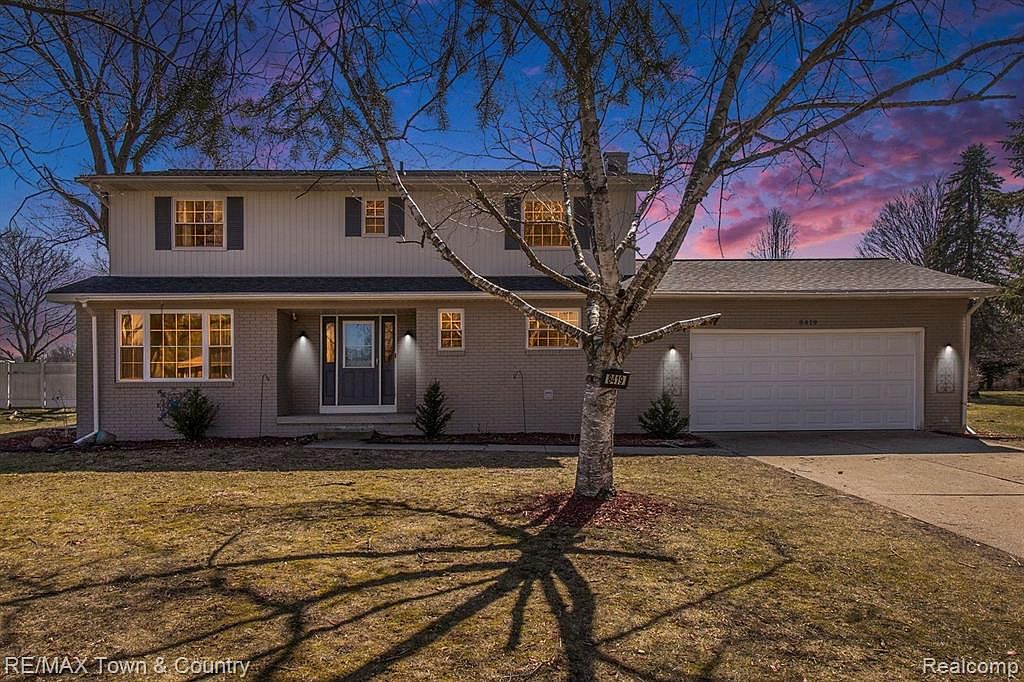 8419 Apple Blossom Ln, Flushing, MI 48433 Zillow