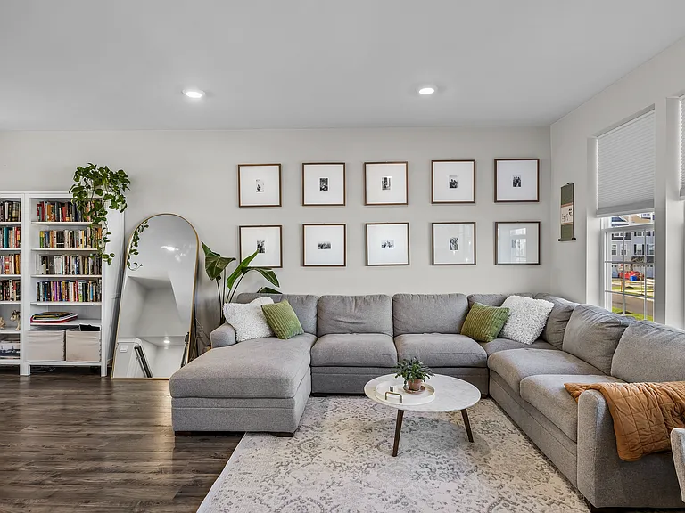 7 Autumn Park Blvd — Photo 19