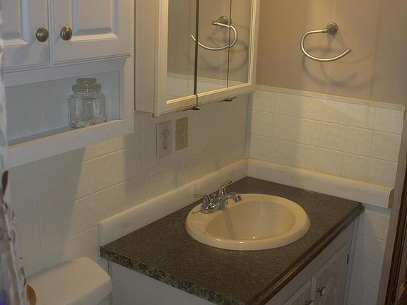 5th image of 5791 SW 62nd Ct