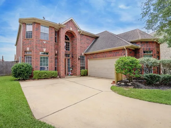 9702 Tucker Cypress Dr, Houston, TX 77095