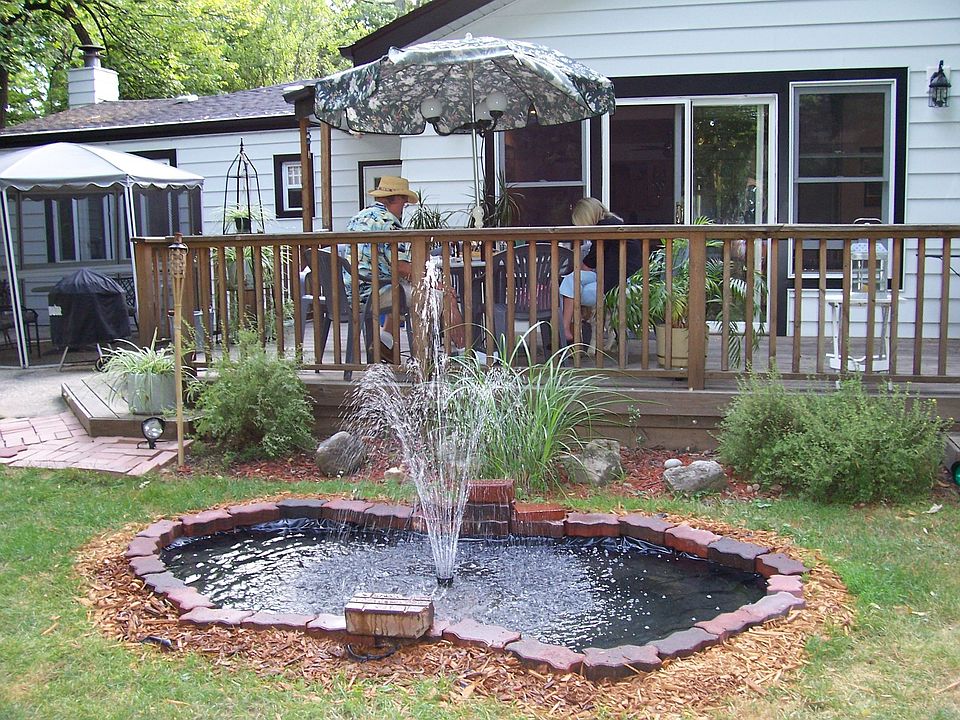 Backyard Pond/Fountain