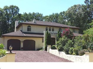 109 Whitehall Dr, Voorhees, NJ 08043