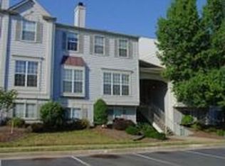 8140 Bayonet Way APT 204, Manassas, VA 20109
