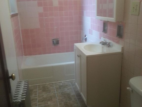 5th image of 6540 N Ashland Ave
